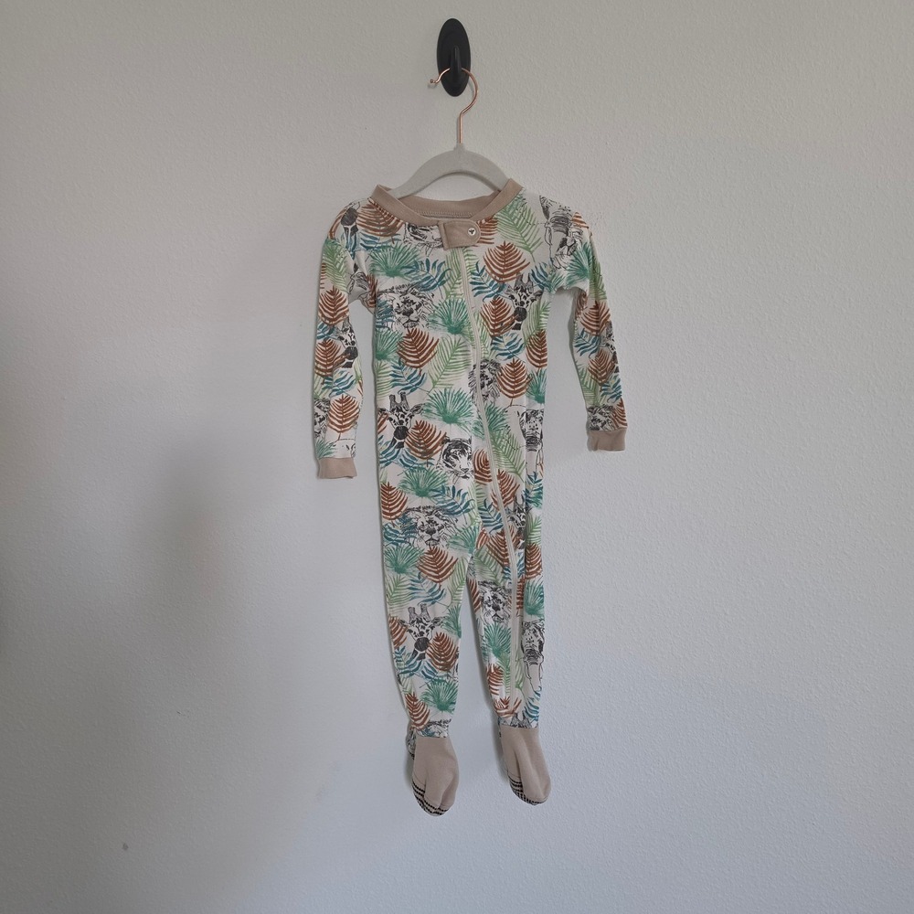 Burt's Bees Baby Organic Cotton Safari Animal Footed Sleeper size 18M